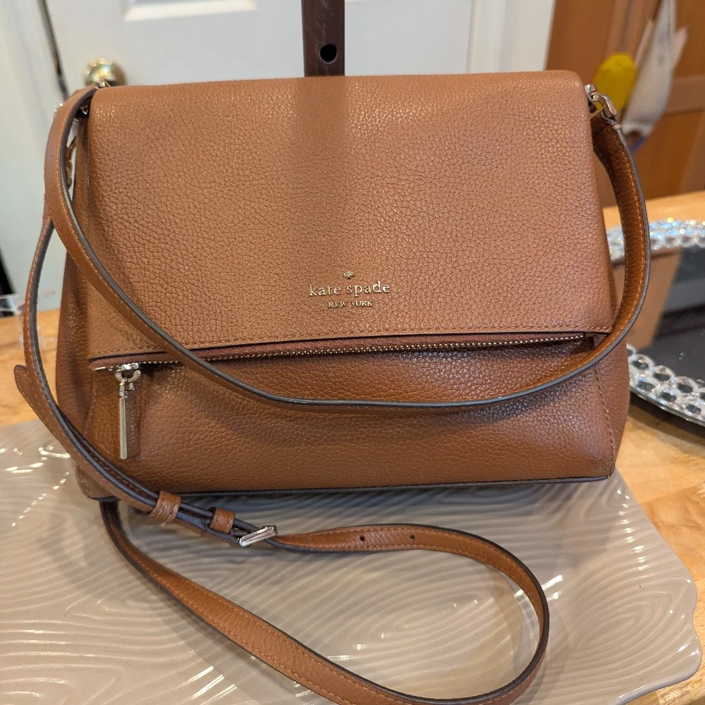 Kate Spade Leila Medium Flap Shoulder Bag in Warm Gingerbread
